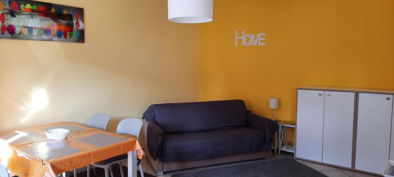 Ferienwohnung Gallo Mit Ueberdachter Terrasse Parkplatz 100 Mtr Z Strand Cannobio Luaran gambar