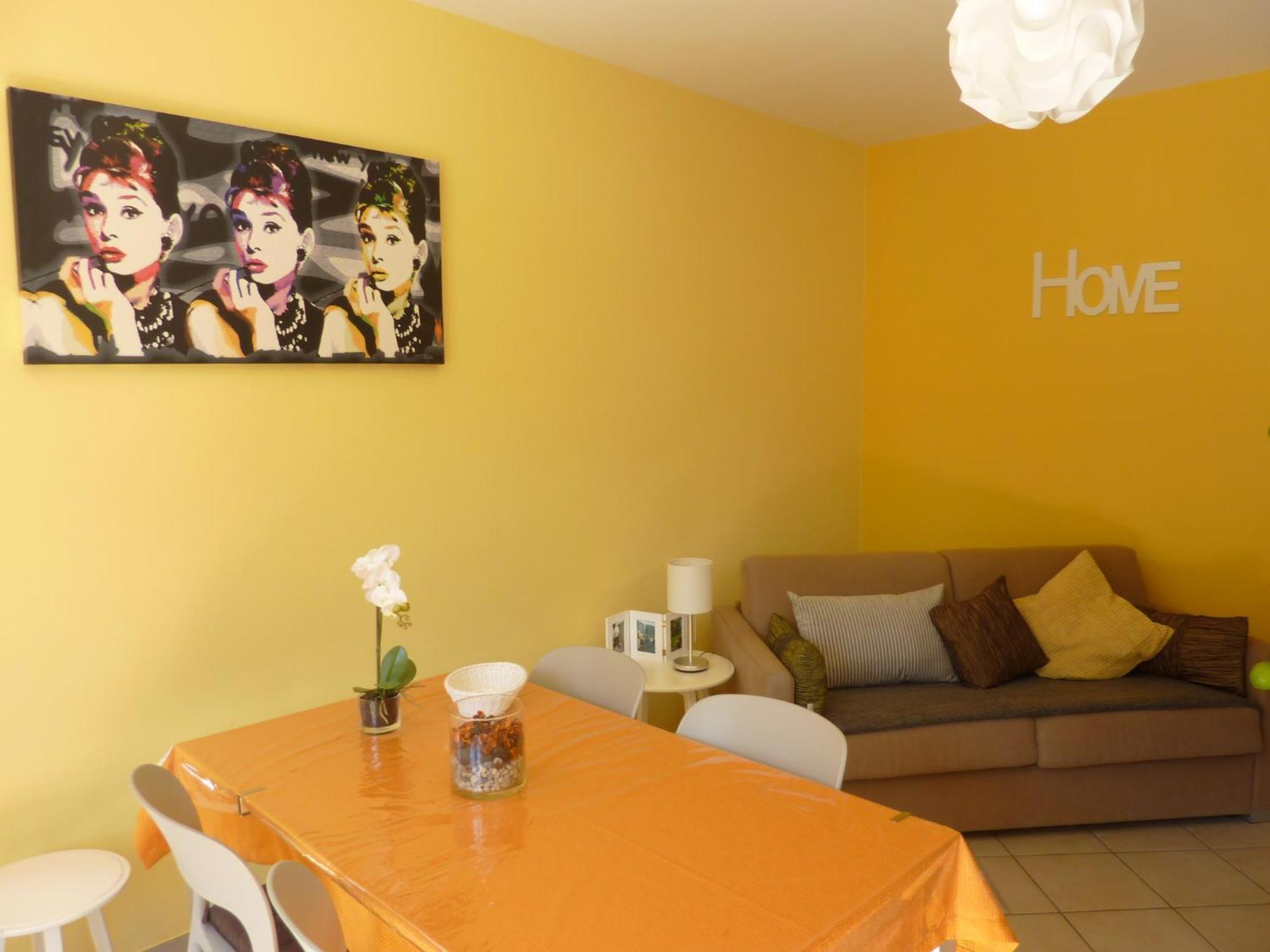Ferienwohnung Gallo Mit Ueberdachter Terrasse Parkplatz 100 Mtr Z Strand Cannobio Luaran gambar